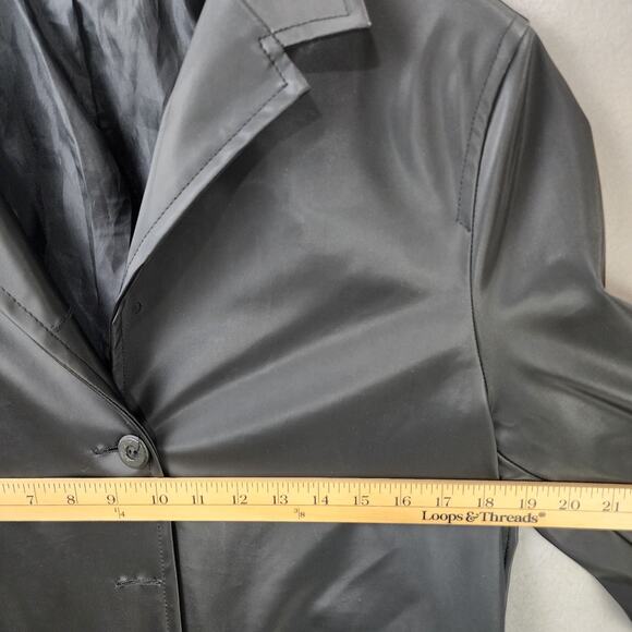 Queen Paris Women's Black Double Breasted Outerware - Nylon/Acrylic - Size 2 - Picture 5 of 10